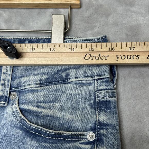 Torrid Jegging Bermuda Shorts Womens 10 Blue Distressed Super Soft Denim Cutoff - Picture 7 of 9